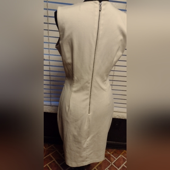 Calvin Klein scuba dress Sz S beige. - Picture 2 of 4